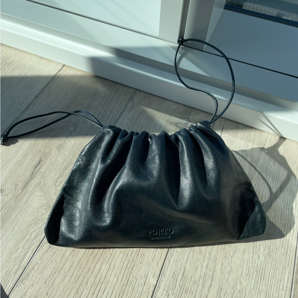 PORTO The Pouch in Navy